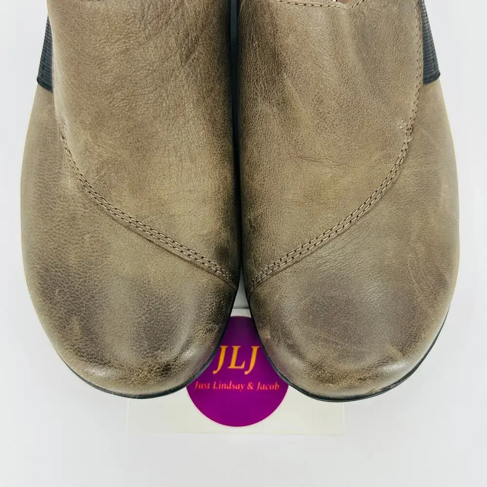Dansko Women's Fae Burnished Nubuck Slip On Comfort Shoes Size 40 EU/ 9.5-10 US